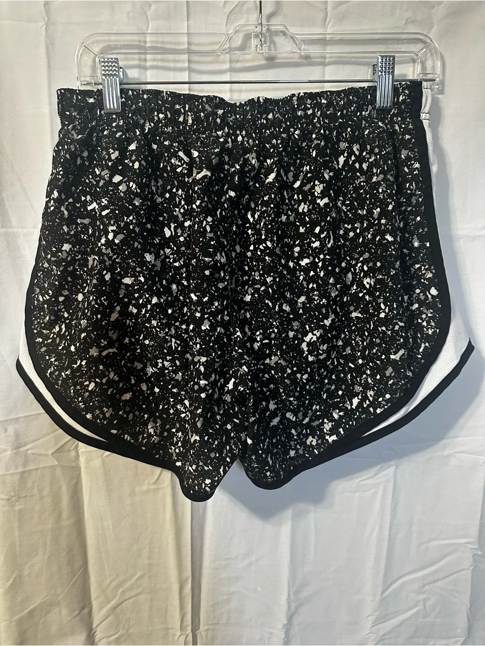 Nike Black & White Speckle Athletic Shorts - Picture 2 of 9